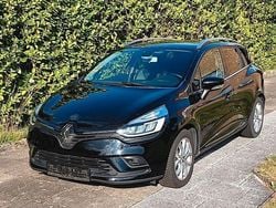 Schwarz Gebraucht 2018 Renault Clio IV Intens Limousine | 9.800 € (Fairer Preis)