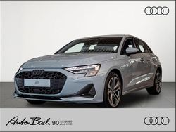 Grau (pfeilgrau perleffekt) Neu 2025 Audi A3 Sportback e-tron Business Plus Limousine | 42.440 € (Fairer Preis)