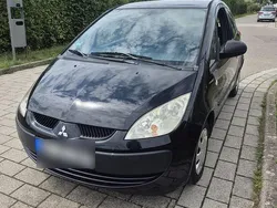 Schwarz Gebraucht 2007 Mitsubishi Colt Kleinwagen | 550 €