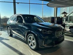 Blau Neu 2026 BMW iX1 xLine SUV | 45.899 € (Superpreis)