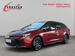 Orange Gebraucht 2025 Toyota Corolla Sport Limousine | 38.290 €