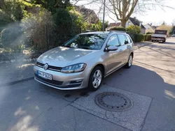 Silber Gebraucht 2015 VW Golf VII Comfortline Kombi | 12.400 € (Guter Preis)