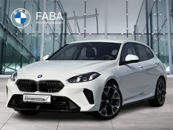 Weiß Gebraucht 2024 BMW 120 M Sport Kleinwagen | 38.990 € (Superpreis)