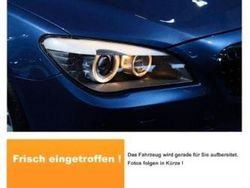 Rot Gebraucht 2016 Renault Clio IV LIMITED Limousine | 8.950 € (Etwas zu teuer)