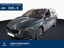 Quarzgrau metallic Gebraucht 2021 Skoda Octavia Clever Kombi | 25.430 € (Etwas zu teuer)