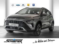 Beige Gebraucht 2022 Hyundai Bayon Trend SUV | 18.590 € (Fairer Preis)