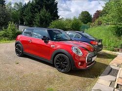 Rot Gebraucht 2015 Mini Cooper Kleinwagen | 8.500 € (Fairer Preis)