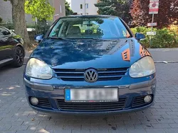 Blau Gebraucht 2004 VW Golf V Limousine | 1.500 € (Superpreis)