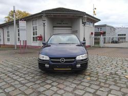 Blau Gebraucht 1999 Opel Omega Limousine | 1.799 € (Guter Preis)