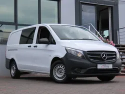 Weiß Gebraucht 2016 Mercedes Vito Van / Kleinbus | 17.900 € (Fairer Preis)