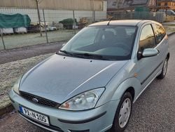 Silber Gebraucht 2004 Ford Focus Limousine | 600 € (Superpreis)