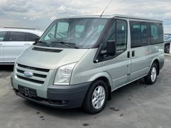 Grau Gebraucht 2010 Ford Tourneo Van / Kleinbus | 8.800 € (Fairer Preis)