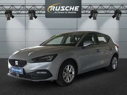 Silber Gebraucht 2023 Seat Leon Style Limousine | 21.997 € (Fairer Preis)