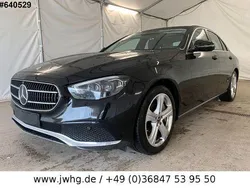 Schwarz Gebraucht 2021 Mercedes E400 Avantgarde Limousine | 39.450 € (Guter Preis)