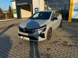 Grau Neu 2024 Renault Clio V Techno Limousine | 24.980 € (Teuer)