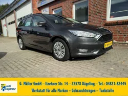 Grau Gebraucht 2016 Ford Focus Trend Kombi | 6.490 € (Etwas zu teuer)