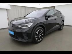 Grenadillschwarz (black), metallic Gebraucht 2024 VW ID.4 Pro SUV | 42.200 € (Etwas zu teuer)