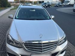 Silber Gebraucht 2015 Mercedes E220 Kombi | 16.900 € (Fairer Preis)
