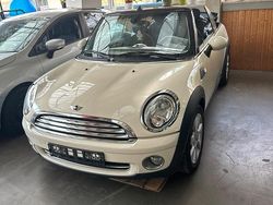 Weiß Gebraucht 2009 Mini Cooper Cabriolet Cabrio | 4.950 € (Teuer)
