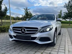 Silber Gebraucht 2015 Mercedes C200 Kombi | 9.450 €