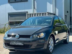 Grau Gebraucht 2017 VW Golf VII Trendline Limousine | 12.500 € (Fairer Preis)
