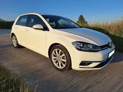 Weiß Gebraucht 2017 VW Golf VII Highline Limousine | 14.499 € (Fairer Preis)