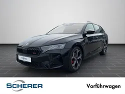 Schwarz Gebraucht 2025 Skoda Octavia RS Kombi | 45.980 € (Teuer)