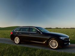 Schwarz Gebraucht 2018 BMW 520 Sport Line Kombi | 18.750 € (Superpreis)
