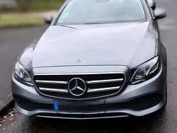 Grau Gebraucht 2019 Mercedes E200 Limousine | 28.500 € (Guter Preis)