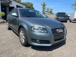 Grau Gebraucht 2010 Audi A3 Sportback Ambiente Limousine | 6.990 € (Fairer Preis)