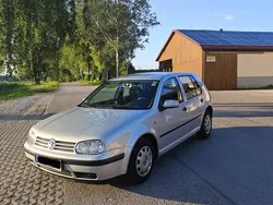 Silber Gebraucht 1998 VW Golf IV Kleinwagen | 1.500 € (Guter Preis)