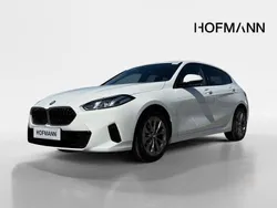 Alpinweiß uni Gebraucht 2025 BMW 120 Kleinwagen | 30.710 €
