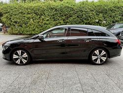 Schwarz Gebraucht 2019 Mercedes CLA200 Shooting Brake Kombi | 17.980 € (Guter Preis)