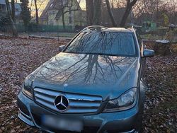 Grau Gebraucht 2011 Mercedes C200 Avantgarde Kombi | 12.800 € (Teuer)