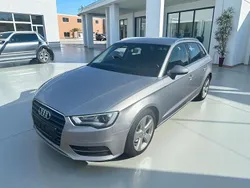 Grau Gebraucht 2016 Audi A3 Sport Limousine | 13.499 € (Fairer Preis)