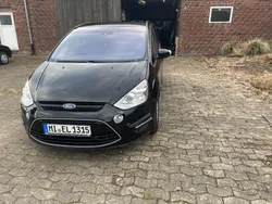 Schwarz Gebraucht 2013 Ford S-MAX Titanium Van / Kleinbus | 7.499 € (Guter Preis)