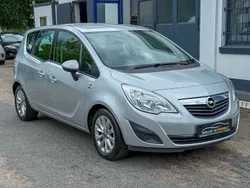Silber Gebraucht 2013 Opel Meriva Active Van / Kleinbus | 6.990 € (Fairer Preis)