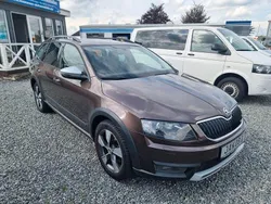 Braun Gebraucht 2015 Skoda Octavia Scout 4x4 Kombi | 9.200 € (Fairer Preis)
