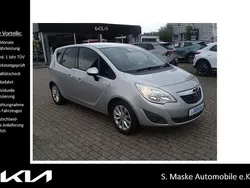 Silber Gebraucht 2012 Opel Meriva Van / Kleinbus | 5.490 € (Fairer Preis)