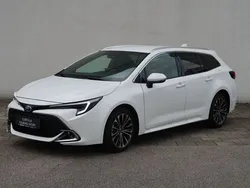 Weiß Neu 2024 Toyota Corolla Team Kombi | 30.890 €