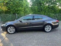 Braun Gebraucht 2012 VW CC Limousine | 12.950 € (Teuer)