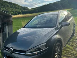 Grau Gebraucht 2019 VW Golf VII Comfortline Limousine | 12.350 € (Guter Preis)