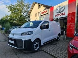 Weiß Gebraucht 2024 Toyota Proace Van / Kleinbus | 29.980 € (Fairer Preis)