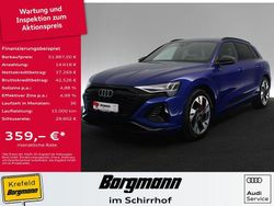 Blau / ultrablau Gebraucht 2023 Audi Q8 e-tron S-Line SUV | 51.887 € (Guter Preis)