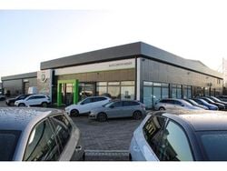 Grau Gebraucht 2019 Mercedes C180 Avantgarde Limousine | 24.890 € (Guter Preis)