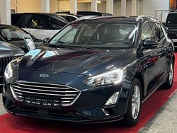 Blau Gebraucht 2021 Ford Focus Cool & Connect Limousine | 12.799 € (Teuer)