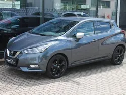 Grau Gebraucht 2017 Nissan Micra N-Connecta Kleinwagen | 9.990 € (Etwas zu teuer)