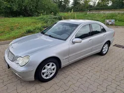 Silber Gebraucht 2003 Mercedes C180 Elegance Limousine | 2.499 € (Fairer Preis)