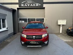 Rot Gebraucht 2015 Dacia Sandero Prestige Kleinwagen | 6.900 € (Fairer Preis)