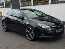 Schwarz Gebraucht 2012 Opel Astra GTC Innovation | 7.900 € (Teuer)